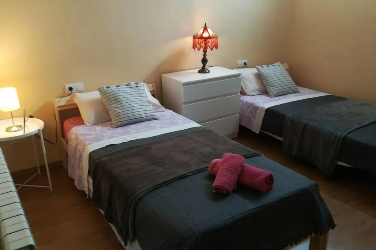 Gran Casa, 600M2, Jardin Con Piscina Y Barbacoa Hotel Collbato 0*,