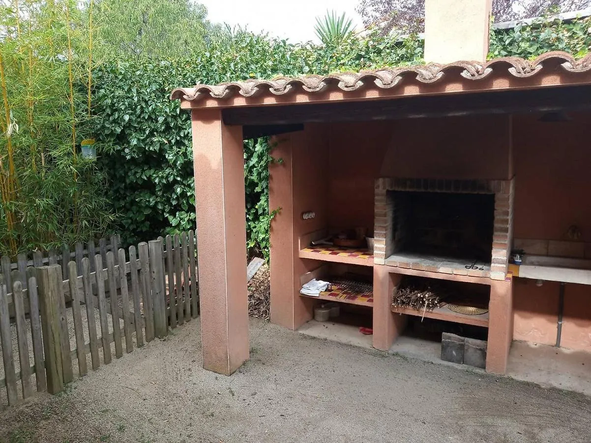 Gran Casa, 600M2, Jardin Con Piscina Y Barbacoa Hotel Collbato Spain