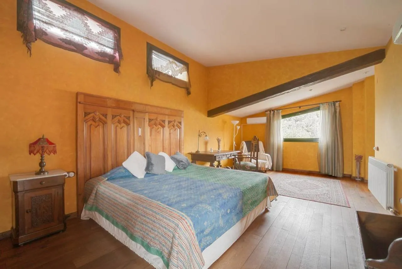 Gran Casa, 600M2, Jardin Con Piscina Y Barbacoa Hotel Collbato Villa